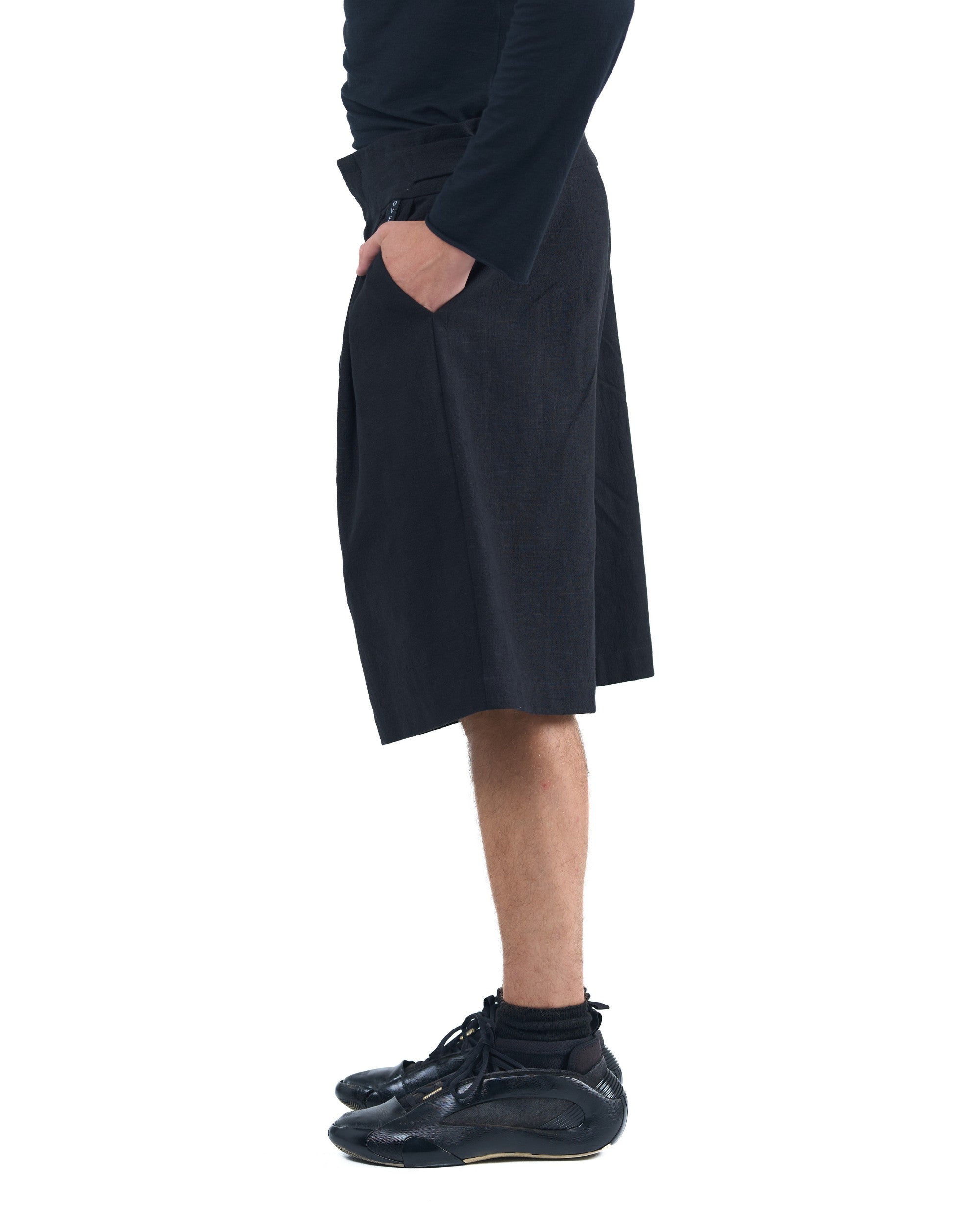 Black longline structured shorts with adjustable waistband OVERZ