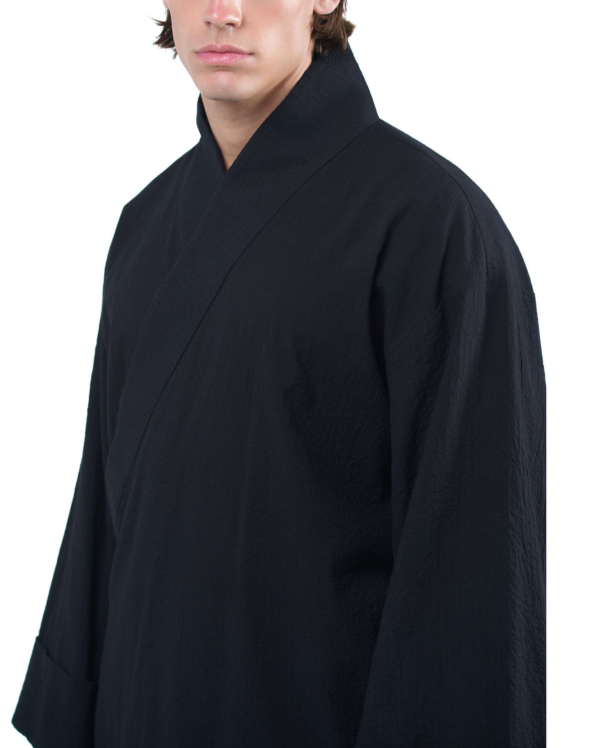 OVERZ KOKUEN black men's kimono top with oversized silhouette, wide sleeves and Japanese-inspired crossover design.