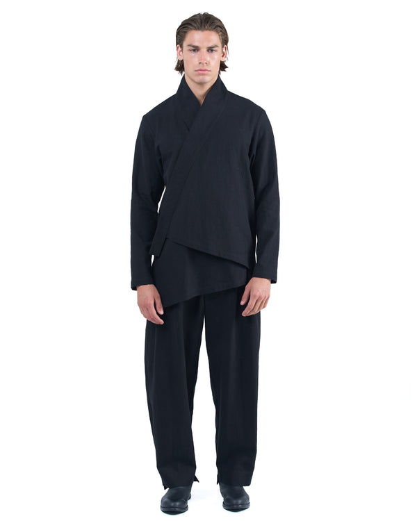 Black kimono-style shirt in nettle fabric with magnetic fastening and embroidered logo by OVERZ