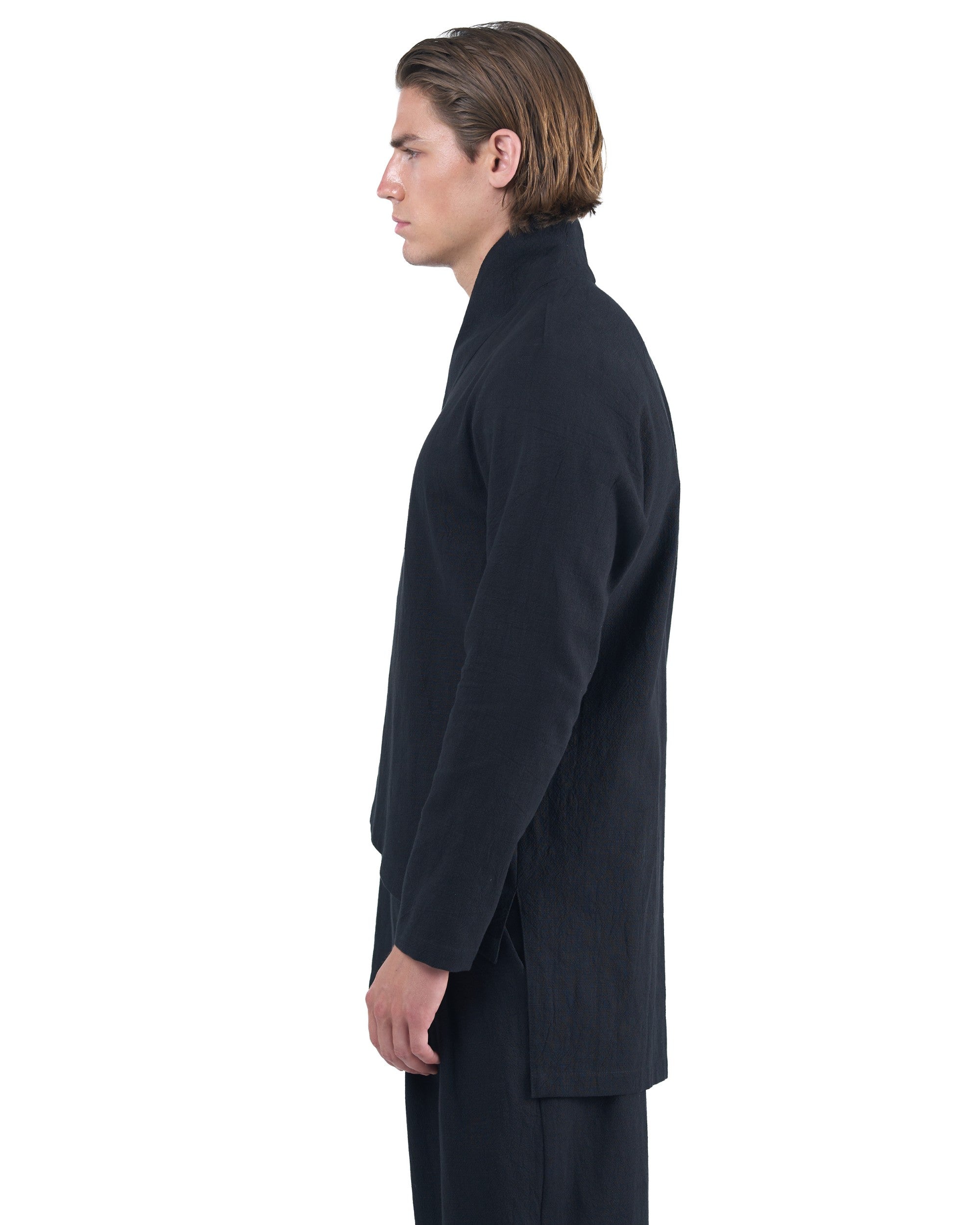 Black kimono-style shirt in nettle fabric with magnetic fastening and embroidered logo by OVERZ