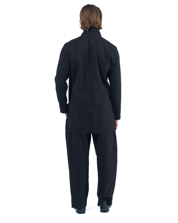 Black kimono-style shirt in nettle fabric with magnetic fastening and embroidered logo by OVERZ