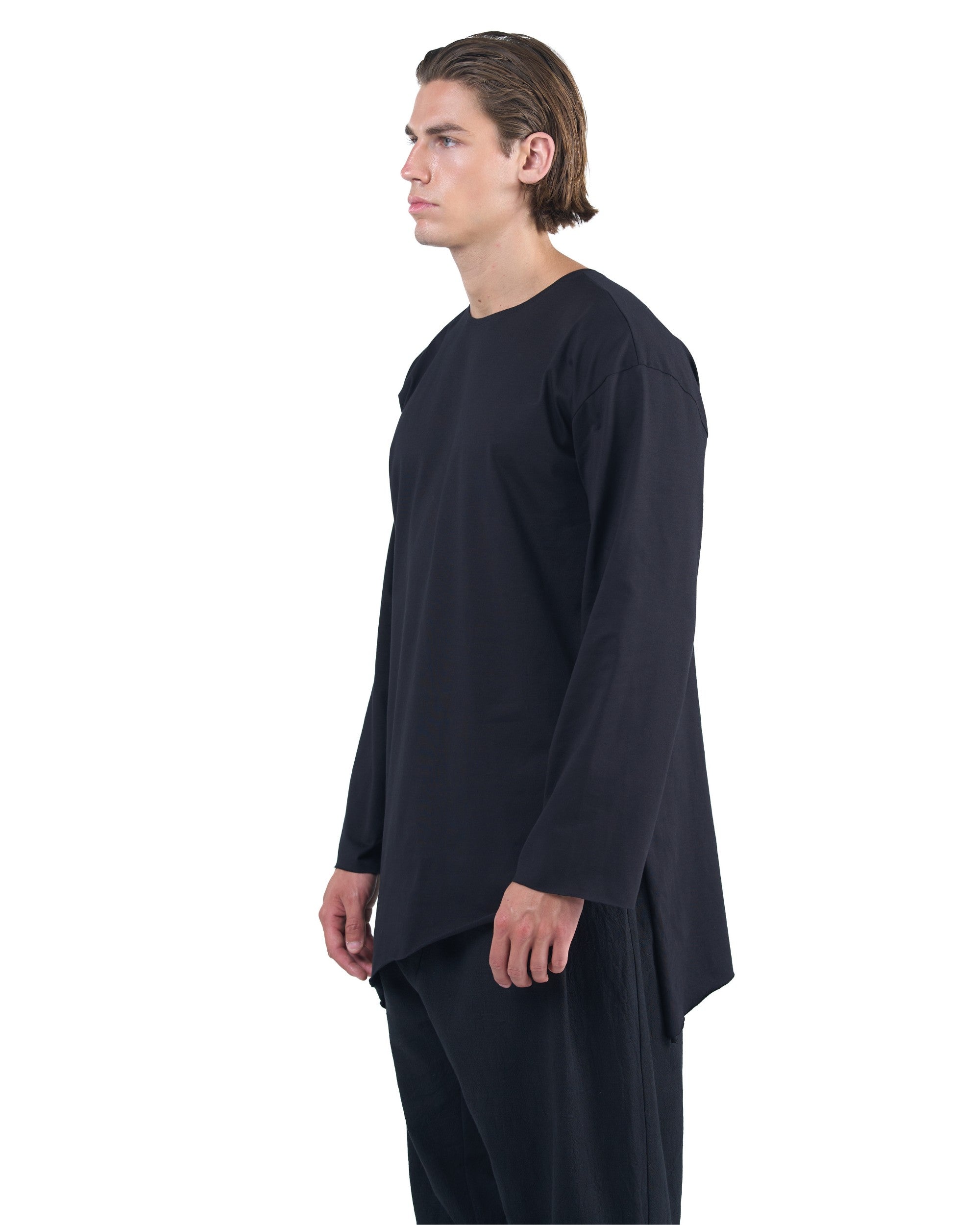 BLACK BAMBOO ASYMMETRIC LONGSLEEVE