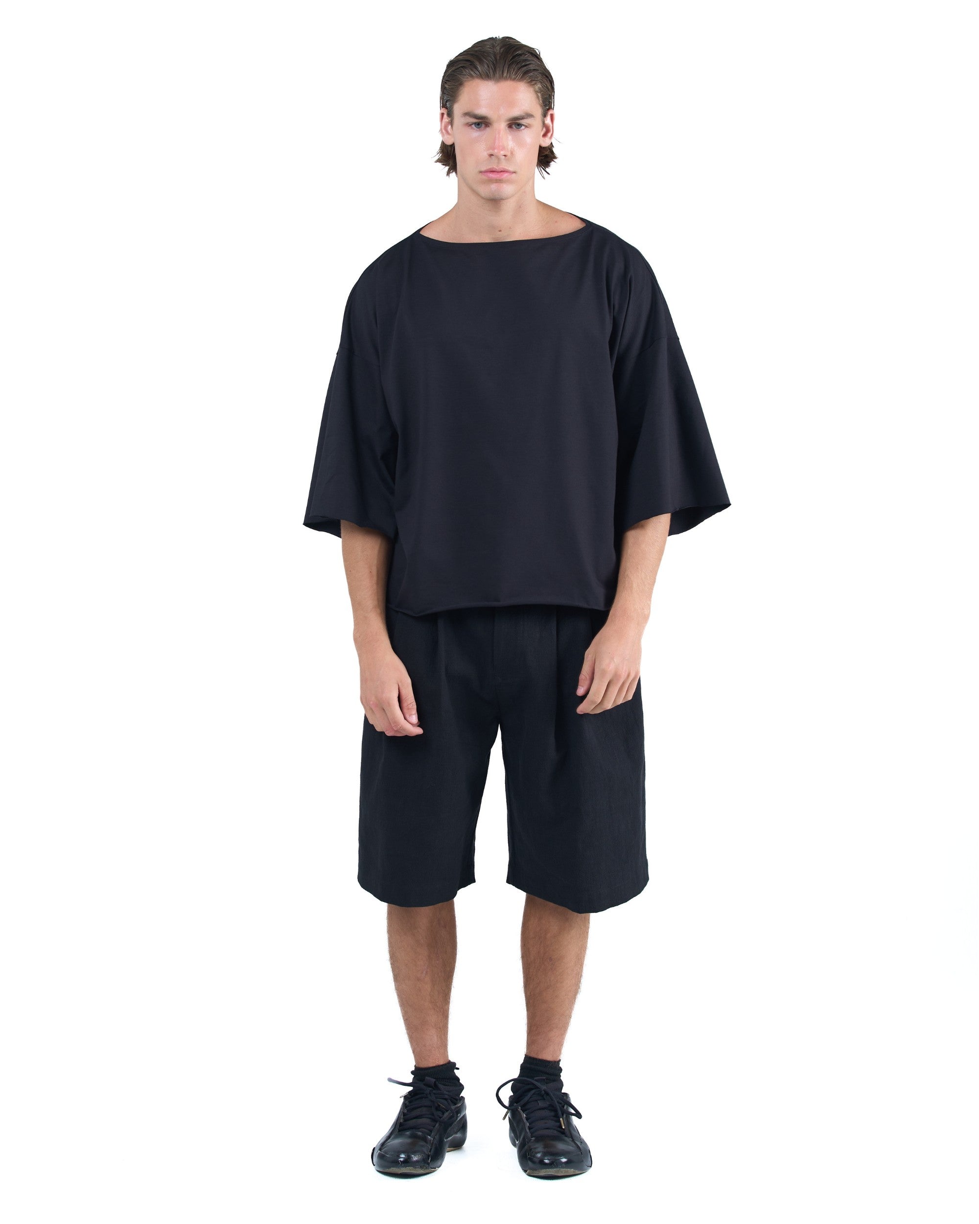 OVERSIZED T-SHIRT