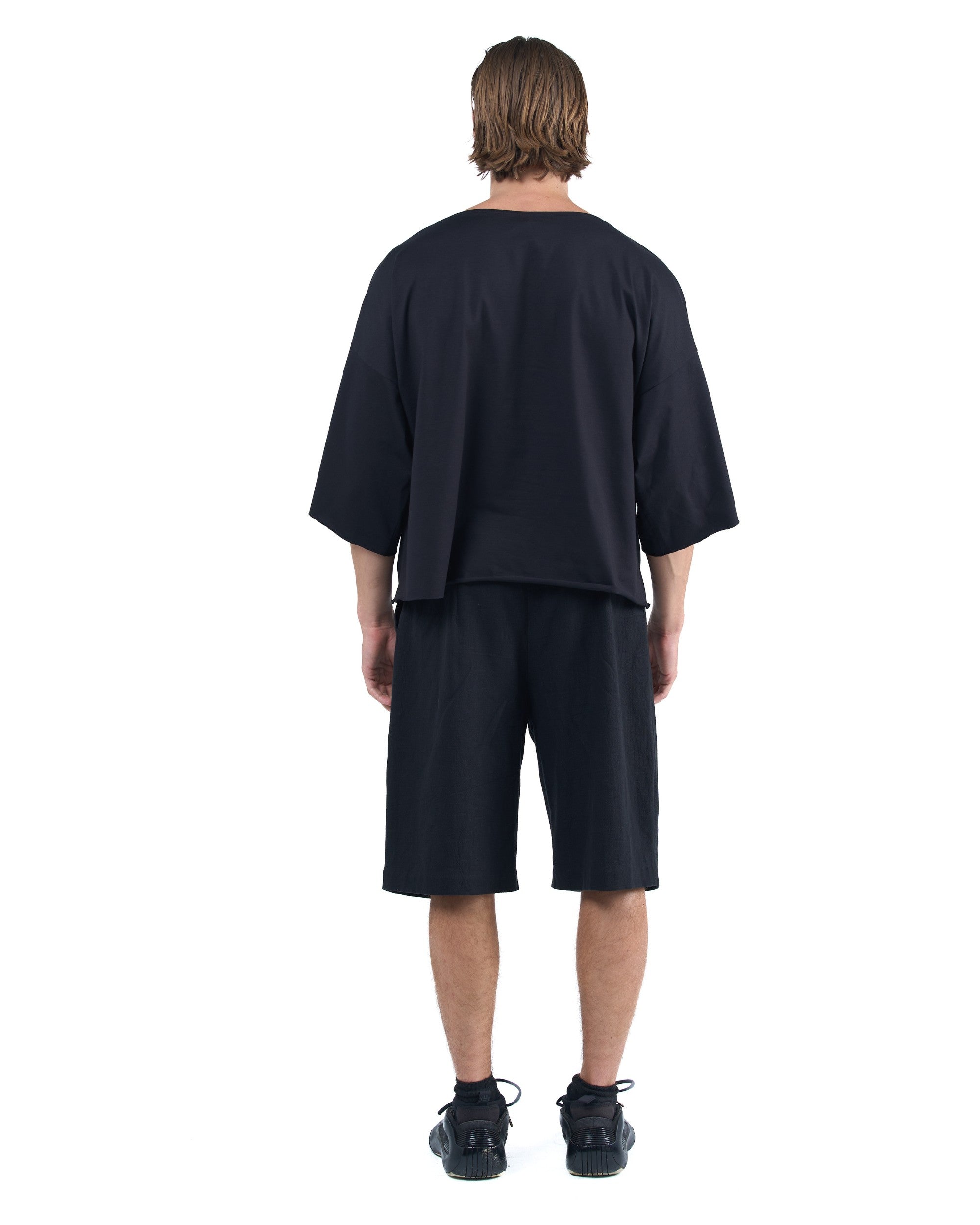 OVERSIZED T-SHIRT